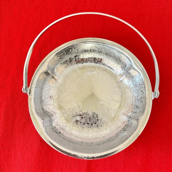 Continental Silver Co. Small Serving Tray/Basket 3885 - Picture 2 of 9